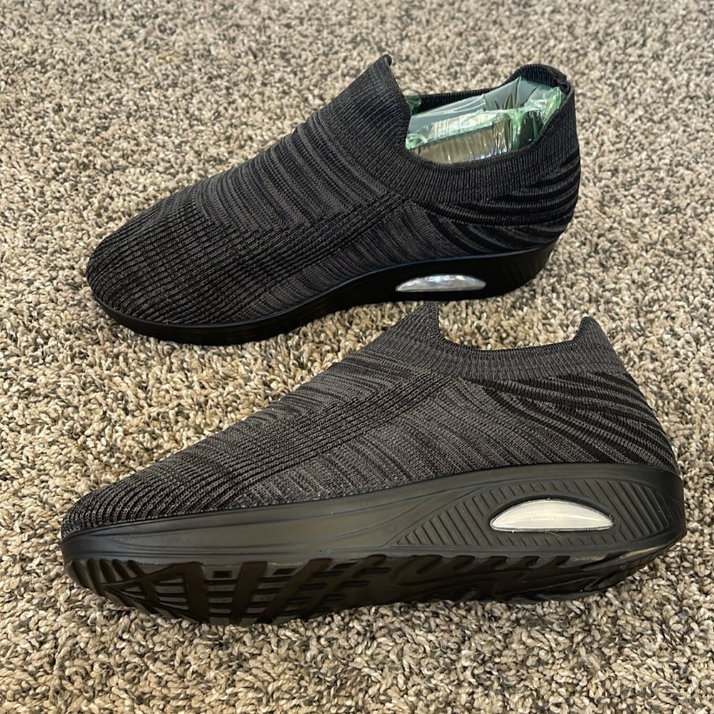 Womens shoes Narrow width size approx 9-10 no tag